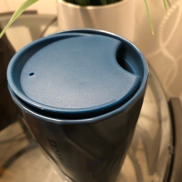 NEW STARBUCKS 2021 METALLIC BLUE SILVER SWIRL CERAMIC DOUBLE WALL TUMBLER 12oz - Picture 5 of 8